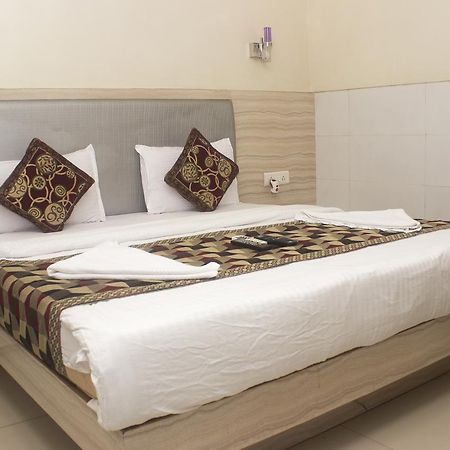 Kf Residency Hotel Mumbai Exterior photo